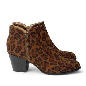 STYLE & CO.  Women's Masrinaa Cheetah Ankle Boots, Created for Macy's. NEW 9.5